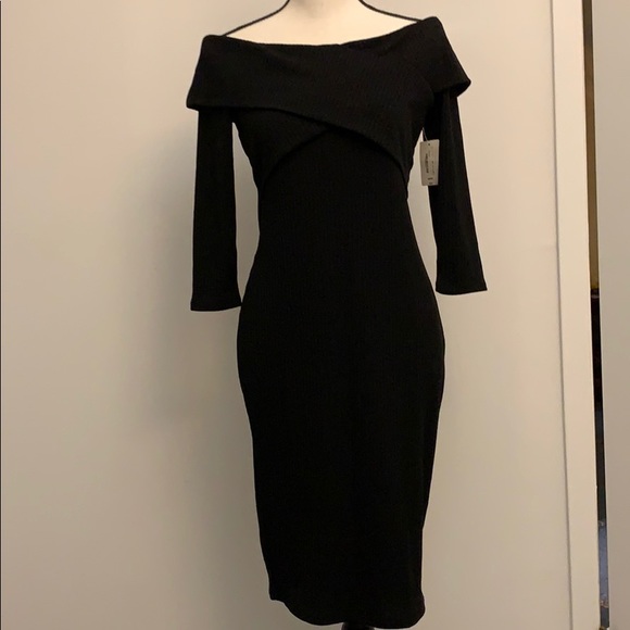 belle sky Dresses & Skirts - Black pencil dress